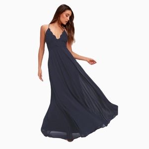 Lulu’s NWT Lace Bodice Spaghetti Strap Gown in Navy. Sz.